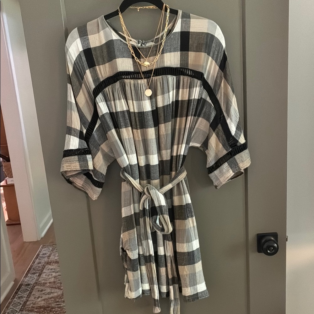 Chic Plaid Asymmetrical Dress